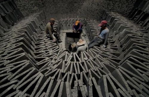 组图:探访嘉善干窑 走进"金砖"传奇背后的窑工(5)