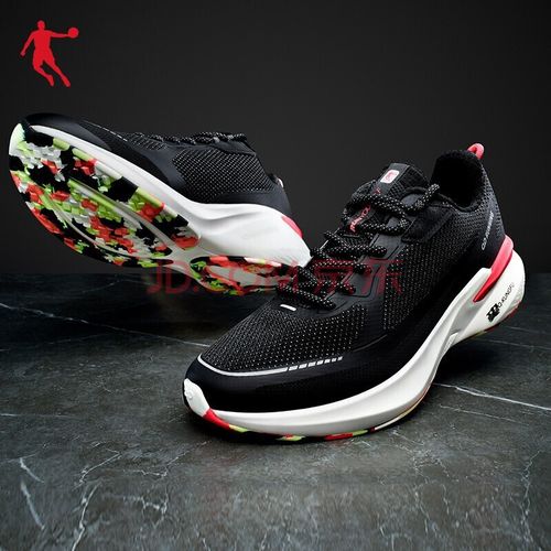 【商场同款】乔丹运动鞋男流光功夫跑鞋2021春季新款透气百搭轻便跑步