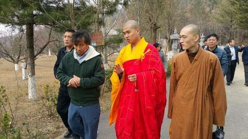 龙泉寺贤今法师受学诚法师指派入驻乾明寺
