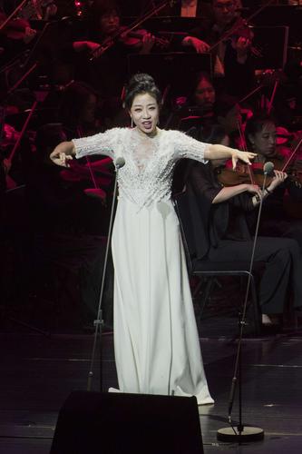 女声独唱《阿里郎组曲》 演唱 李佳蔚