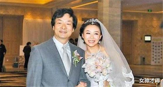 她是濮存昕"隐藏"34年女儿,才华出众身份不一般,难怪不公开