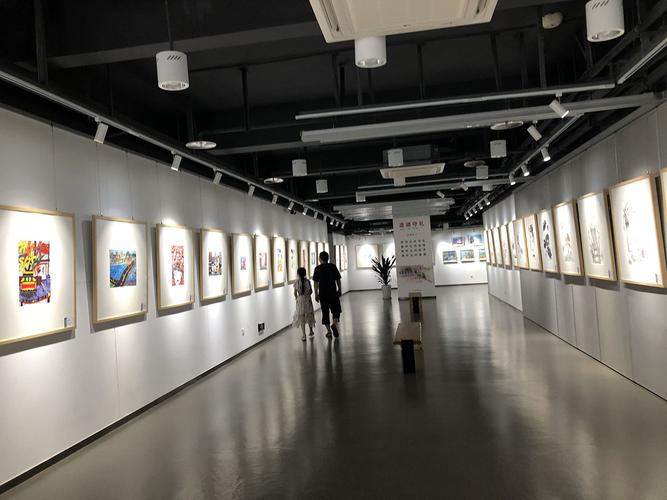 通知公告 此次展览是继2017年成功举办的"童画视界"首届展览的延续和