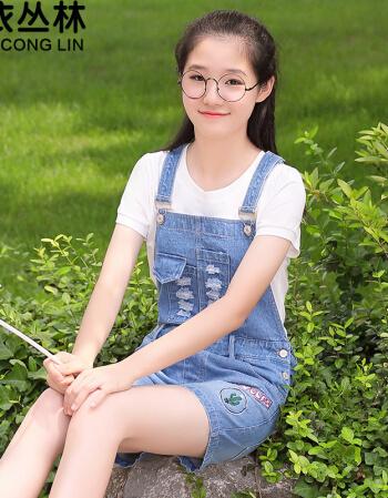 布依丛林2018新款学院风背带裤韩版初中生牛仔背带裤女中学生夏装少女