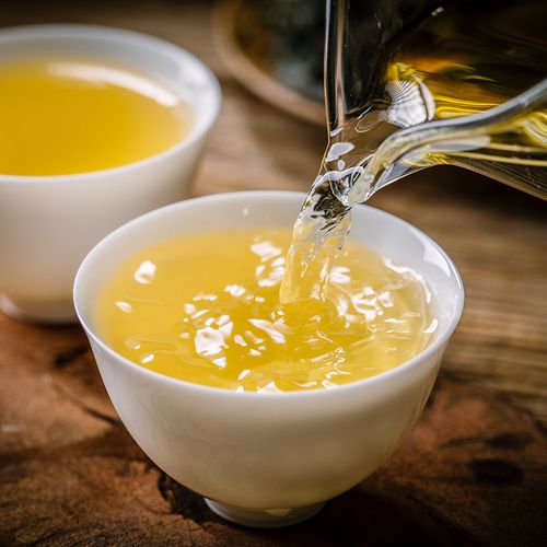 2020年易武百花潭头古树云南特级普洱茶生茶散茶普洱