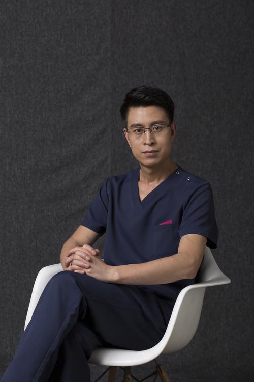 贵阳美贝尔医疗美容医院【西南旗舰院】宋俊辉医生怎么样_好不好_挂号