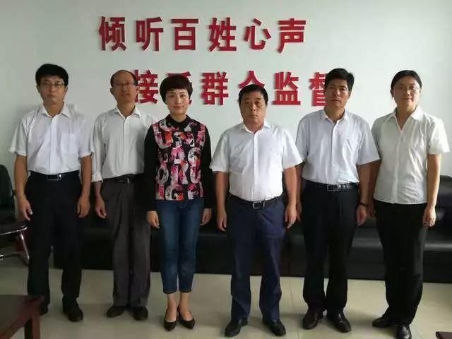 点击边框编辑视频  县教育和体育局党委书记,局长吴茂民带队参加政风