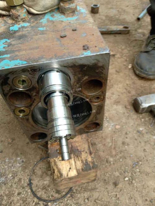 东洋75破碎锤出售