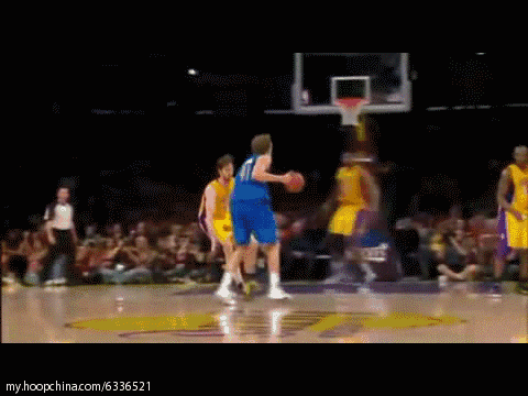 经典的詹韦连线,基情满满.