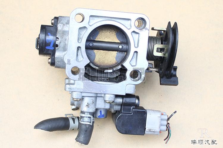 3 节气门总成 带位置传感器 怠速马达 电机
