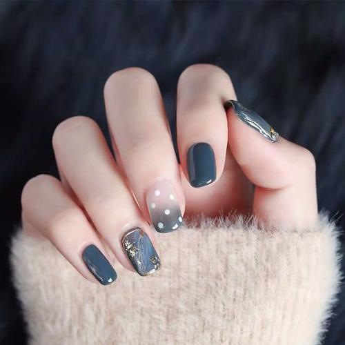 蓝色方形波点晕染跳色渐变金箔简约美甲图片