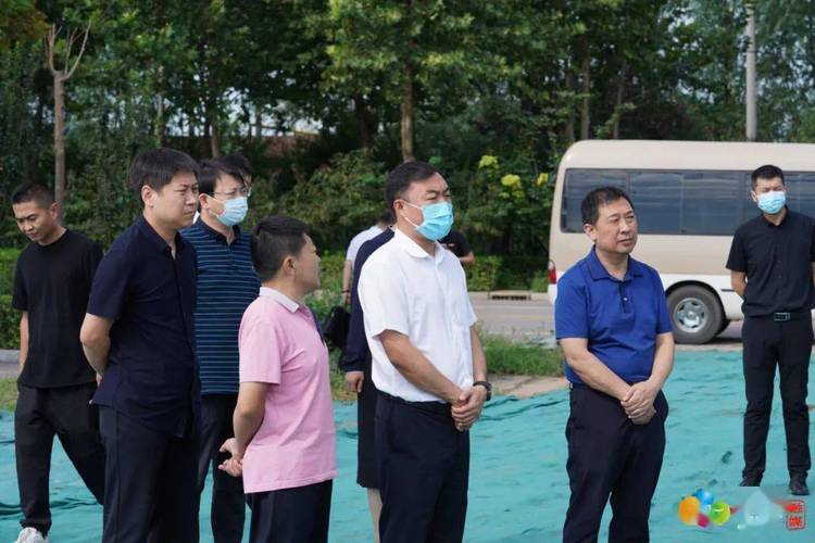 杨振东:全力推进重点项目建设