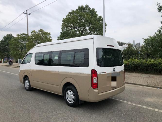 福田风景海狮g9 14座中型客车