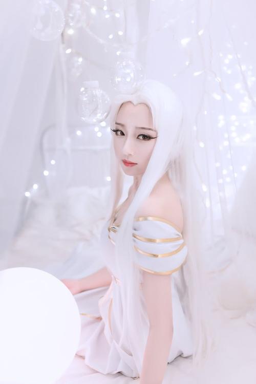 爱丽丝菲尔·冯·爱因兹贝伦 | 半次元-acg同人创作&同好社群