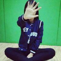 情侣头像盘腿的