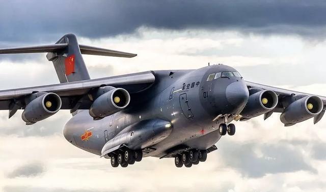 运20出镜频率越来越高胖妞数量有多少一个停机坪就有17架