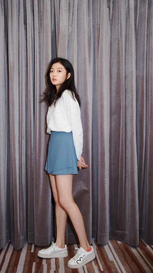10 孙千】@孙千 主演《我在未来等你》昨日开播,剧中饰演"别人家的