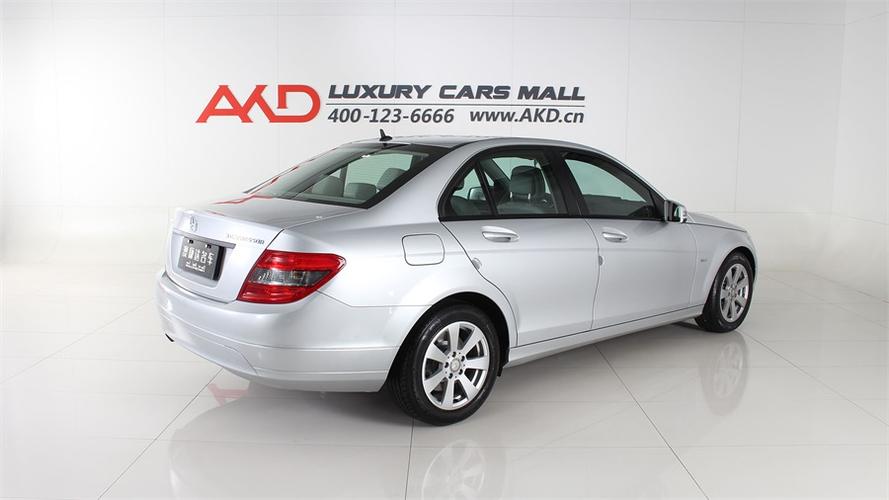 2010款奔驰c180经典型