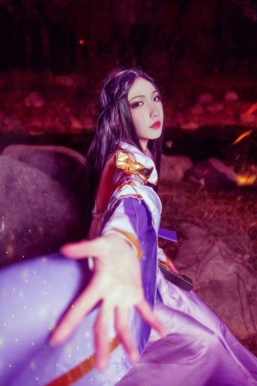 cos赏析:露娜紫霞仙子