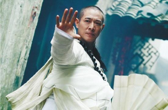 鲍廷玺是一个怎样的人物形象呢?