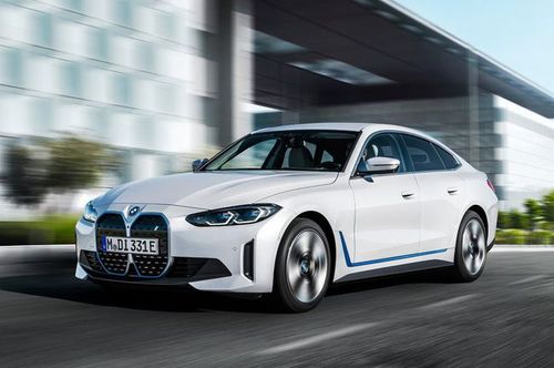 2022款宝马i4电动车:威胁到特斯拉的地位了?