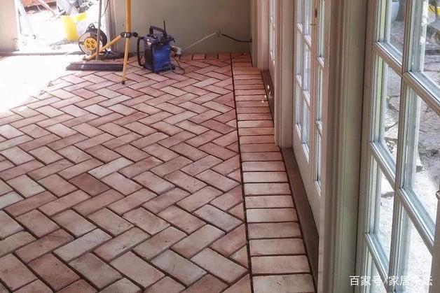 自建房如何使用红砖铺院子?有哪些要求?铺装方法有