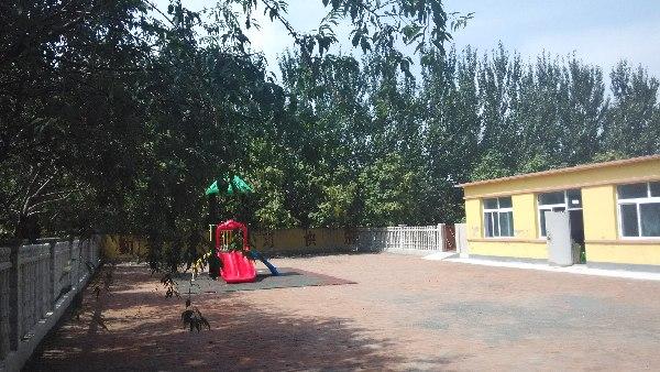 鞍山建设文明靓丽新农村 绘村民幸福生活