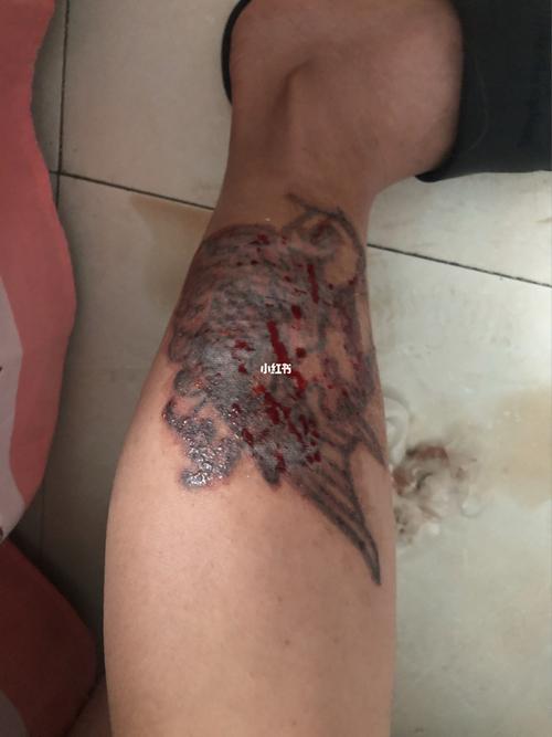 洗纹身第二次比上次疼.也出血了_纹身_美妆_彩妆