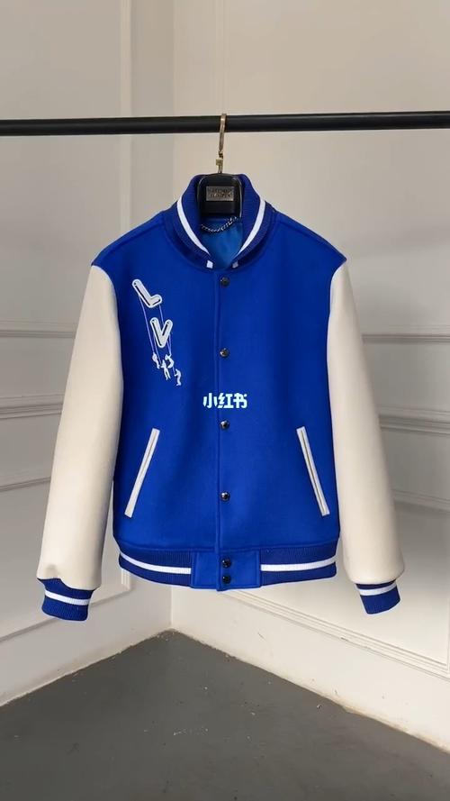 lv棒球服_路易威登怎么样_棒球服_lv_时尚_穿搭