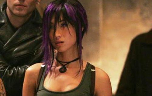 华裔美女出演《x战警:天启》日本刺客灵蝶
