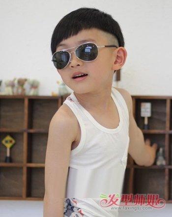 男宝宝剪什么发型男宝宝锅盖头发型图片