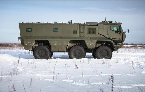 卡玛兹6x6全地形车怎么样 机械暴力美学