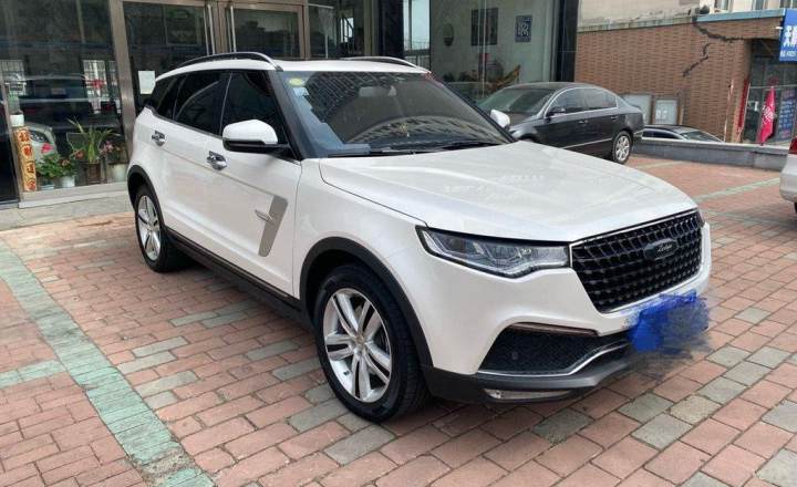 众泰t700 2018款 t700 1.8t 双离合定制版