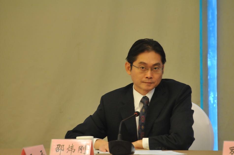 国家体育总局棋牌运动管理中心围棋部副主任邵炜刚