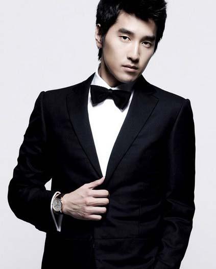 赵又廷芦芳生林更新 看新晋型男如何俘获少女心