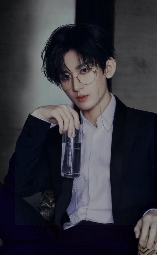 成毅头像壁纸合集