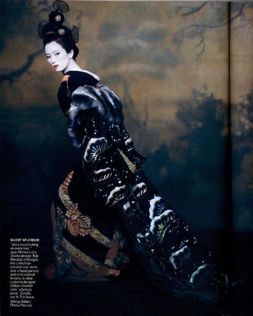 巩俐,章子怡在宣传《艺伎回忆录》期间给美版vogue拍的写真.