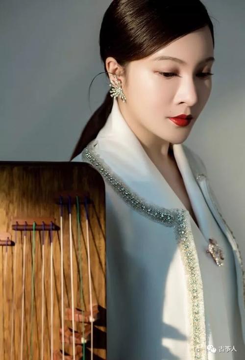 著名古筝演奏家吉炜特辑 | 《莲实》一花一世界 一叶一菩提~民乐最美