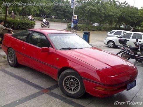 [转载]一款少见的跑车——福特probe 探针.