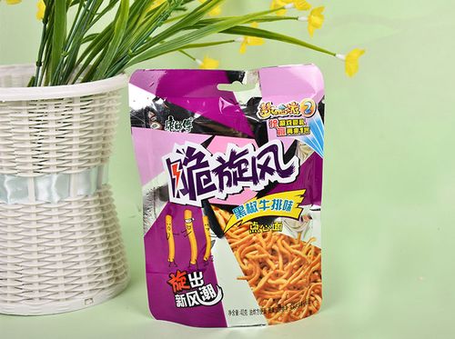 康师傅脆旋风黑椒牛排味点心面40g/袋