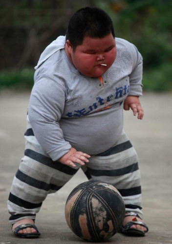 孩子越胖智商越低?科学家证实肥胖会降低孩子智商,要