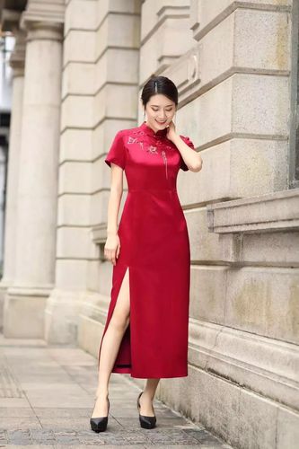 5000 条真丝围巾免费送!龙华这家展销超给力,更有旗袍