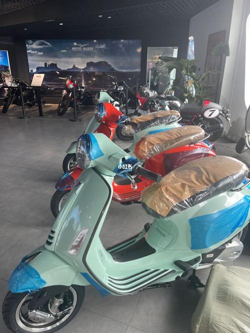 vespa_vespa摩托车昆明车行天下4s旗舰店攻略_薄荷绿