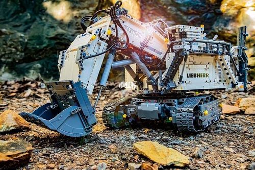 唯美风挖掘机-lego乐高42100_乐高怎么样_挖掘机_乐高