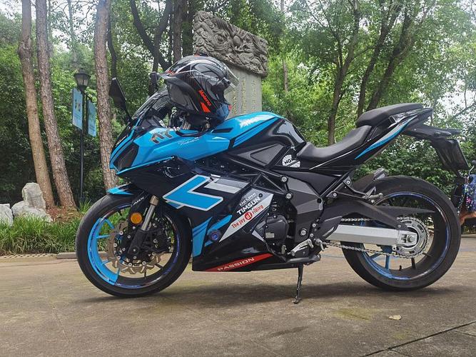 台荣摩托车,gp1-400r报价及图片-摩托范-哈罗摩托车官网