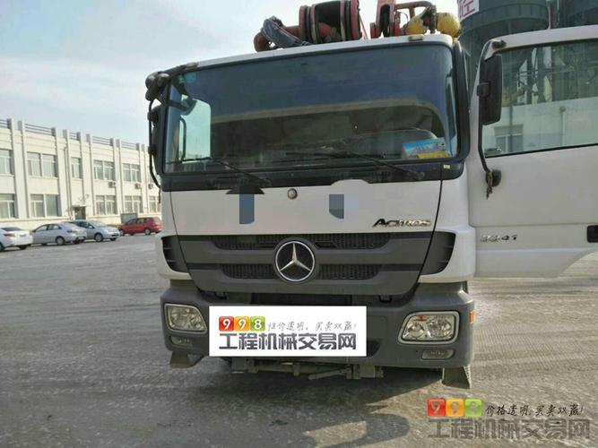 出售11年三一奔驰46米泵车