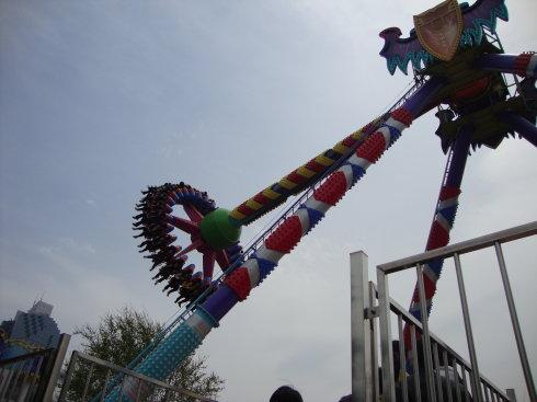 太空飞梭,大摆锤拍照系统--山东潍坊富华游乐园