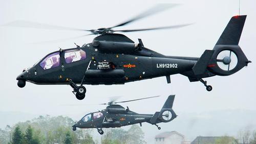 解放军武直19演习双机起飞