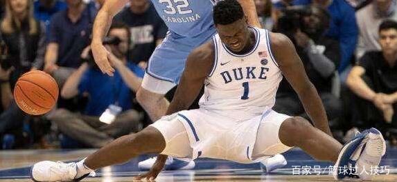 踩坏字母哥代言鞋,詹皇在地板