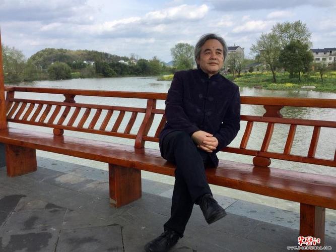 黄曙光:文气浸人多佳作,画意深刻传承远