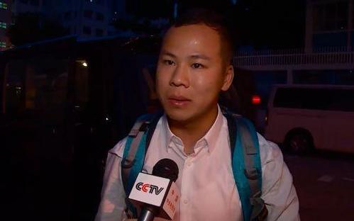 香港警员 胡瑞杰:恭祝新中国成立70周年,恭祝祖国同香港繁荣昌盛.